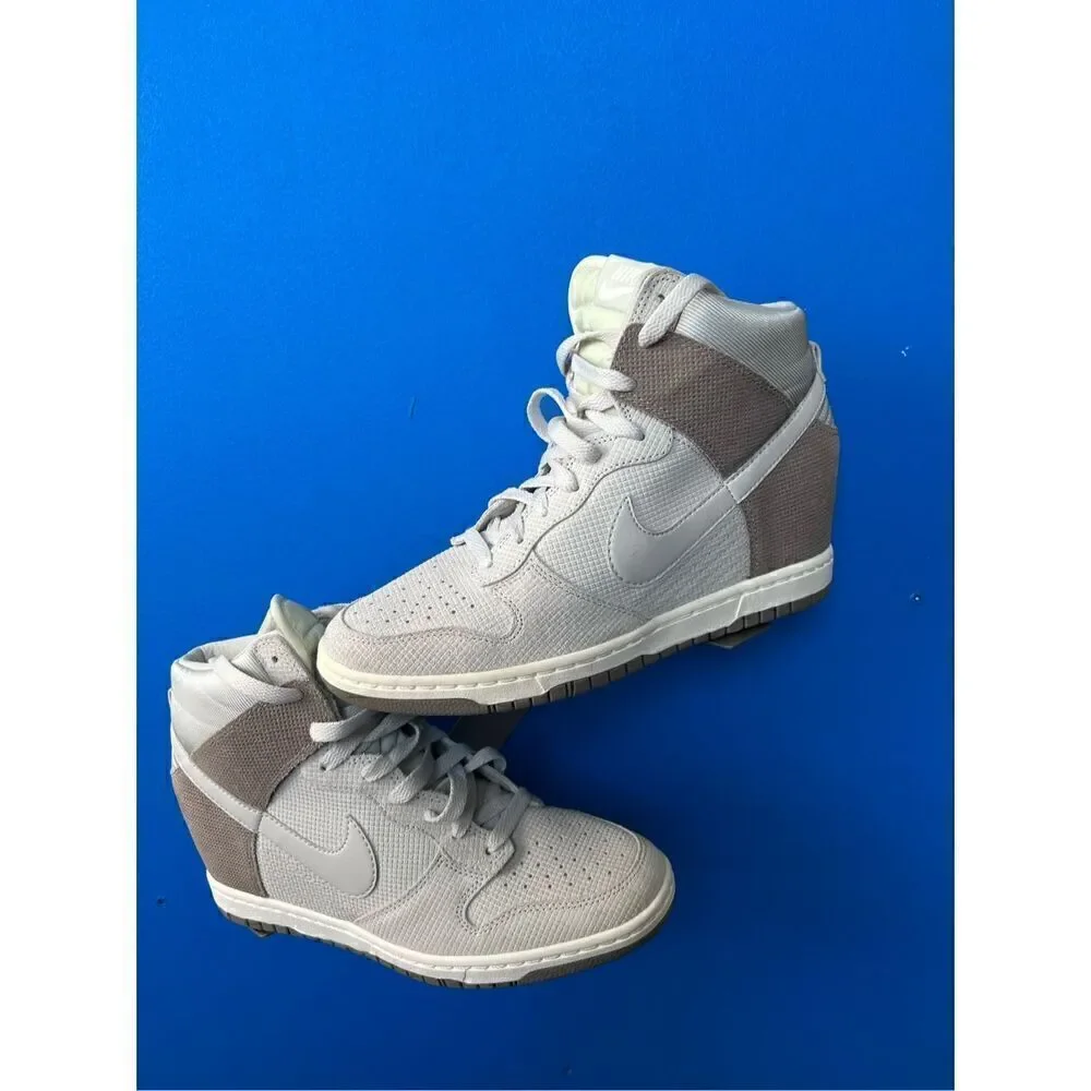 Nike Tan Ski High Dunks 845019-002 Size 9.5 women’s